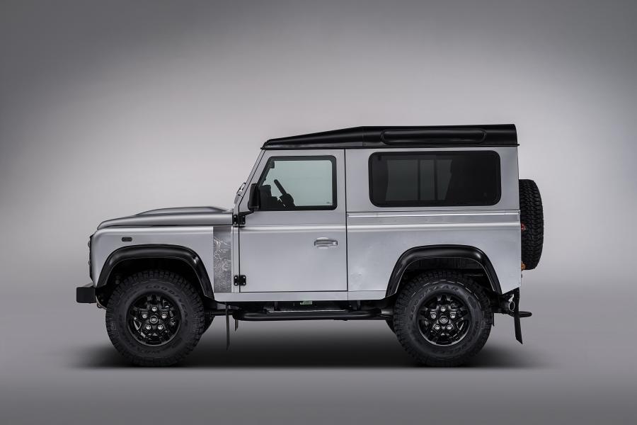  Land Rover Defender 90 2.000.000th 2015 года  (фото 5 из 19)